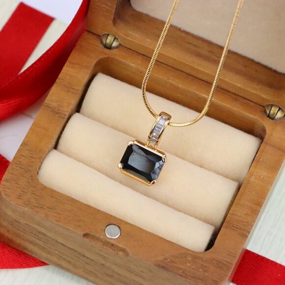 "Chic Black Emerald Cut Pendant with Gold Plated Baguette Bail, XPPT1778 - Picture 6 of 13